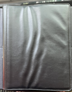BLACK FAUX LEATHER Ultra Pro MTG Magic 9-Pocket Portfolio Binder Used - Image 2