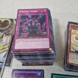 1996 Yu-Gi-Oh! Trading Card Lot with rulebook and deck zone x2 Over 200 Cards - Image 2