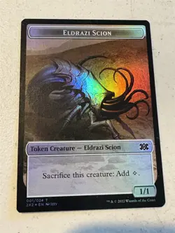 mtg foil token Eldrazi Scion // Cat Dragon 001/019 Double Masters 2022, unplayed - Image 2