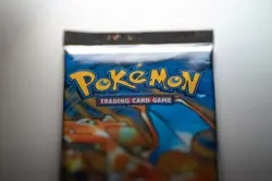 1999 WOTC Pokemon Base Set Booster Pack - Charizard art 🔥 - Factory Sealed - Image 2