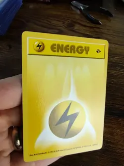 Pokemon Lightning Energy 100/102 1st Edition Shadowless Base NM - Image 2