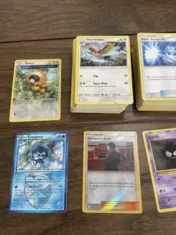 Huge Collection Bulk Lot of 550 Pokemon Cards Vintage 2011-2019 NO ENERGY - Image 2