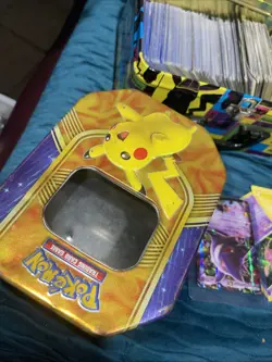 Pokemon TCG Detective Pikachu Collectors Chest Tin Lunch Box Cards 200+ - Image 3