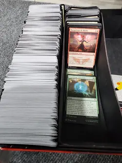 MTG *French* Khans of Tarkir near complete set with tons of extras! - Image 2