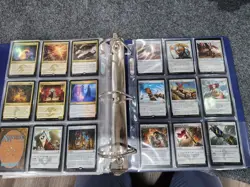 MTG *French* Khans of Tarkir near complete set with tons of extras! - Image 5