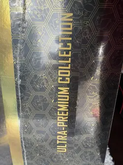 Pokemon TCG Hidden Fates Ultra-Premium Collection Shiny Rayquaza!! 15 Boosters!! - Image 3