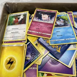 Unsorted Pokemon TCG Common, Uncommon and Rare Trading Cards (2000 Plus Cards) - Image 2