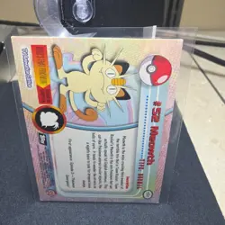 Meowth #52 - BLACK LOGO - TEXTURED HOLO - Series 1 - TOPPS Pokemon Card - NM - Image 2