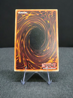 Yugioh Left Leg of the Forbidden One LOB-121 Ultra Rare LP - Image 2