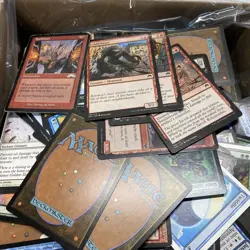 Unsorted Magic: The Gathering TCG and CCG Trading Cards (2000 Plus Cards) - Image 5