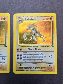 Pokemon TCG Fossil Rare Holo Hitmonlee/Kabutops 7,9/62 - Image 3