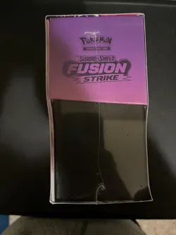 Pokemon TCG Sword and Shield - Fusion Strike Elite Trainer Box ETB - Image 3