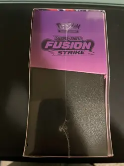 Pokemon TCG Sword and Shield - Fusion Strike Elite Trainer Box ETB - Image 5
