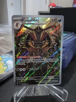 Kingambit 220/198 Pokemon Scarlet & Violet Base Set Illustration Rare NM - Image 1