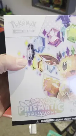 Pokemon TCG Scarlet & Violet Prismatic Evolutions Pokemon Centre ETB - Image 2