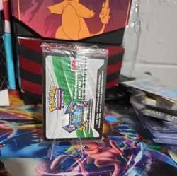 Pokemon TCG Giratina SM151 Prerelease Sun & Moon Lost Thunder Sealed Promo Pack - Image 3