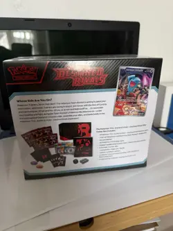 Pokemon TCG Destined Rivals ETB Elite Trainer Box Brand New Sealed - Image 3