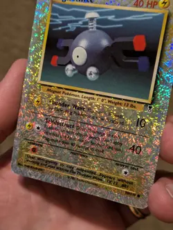Pokemon Reverse Holo Magnemite Legendary Collection 80/110 HP DMG - Image 4
