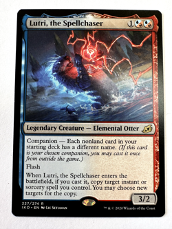 Lutri, the Spellchaser - Ikoria - MTG - Image 1