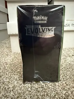 Pokemon Center Exclusive Evolving Skies Elite Trainer Box ETB SEALED - Image 3