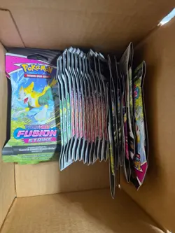 Pokemon TCG: Sword & Shield-Fusion Strike Sleeved Booster Pack *LOT OF 29* - Image 1
