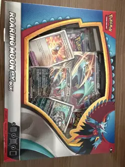 Pokemon Roaring Moon EX Collection Box - Image 3