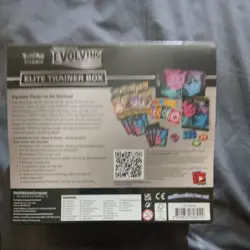 Pokemon TCG Sword & Shield Evolving Skies Elite Trainer Box ETB – Sealed - Image 3