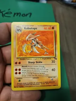 Pokemon TCG Kabutops Fossil Card 24/62 Regular Rare, LP Condition - Image 2