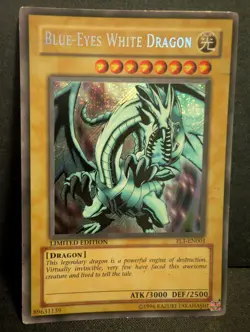 Blue-Eyes White Dragon FL1-EN001 YuGiOh Forbidden Legacy - Image 1