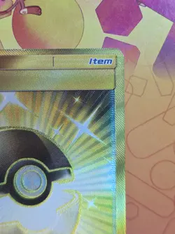 Pokemon 2017 Ultra Ball Secret Rare Gold Holo Trainer 161/149 LIGHTLY PLAYED - Image 3