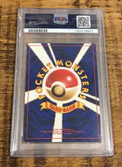 1997 POKEMON TCG JPN FOSSIL #146 MOLTRES-HOLO PSA 9 - Image 2