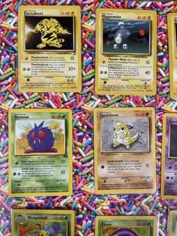 Vintage Pokemon Binder Collection Base Set NM-HP Condition 1999 WOTC TCG Lot #15 - Image 2
