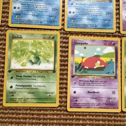 (12) 1st Edition - Team Rocket - Pokemon TCG - 2000 Cards - Image 3