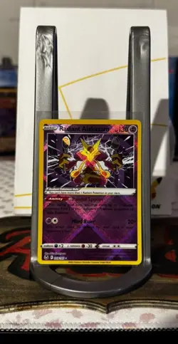 Radiant Alakazam 059/195 Silver Tempest Pokemon TCG NM/Mint Fast Shipping - Image 1