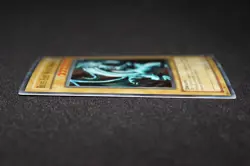 Blue-Eyes White Dragon LOB-EN001 Yu-Gi-Oh! Trading Card Game TCG Super RARE HTF - Image 4