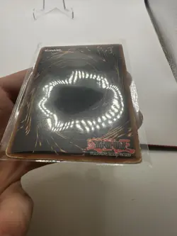 Yu-Gi-Oh! TCG Blue-Eyes White Dragon Kaiba SDK-001 1st Edition Ultra Rare - Image 4