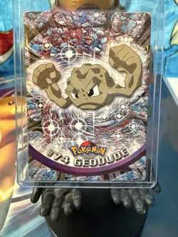 Geodude #74 - Topps Red Logo - TV Series 1 - NON-HOLO - POKEMON CARD - LP - Image 1