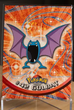 Golbat 42 Topps Regular Pokemon Card Vintage NM - Image 1