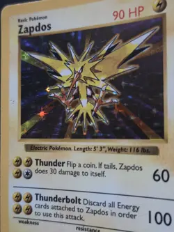Zapdos 16/102 Shadowless Holo - Pokemon Base Set MP - Image 2