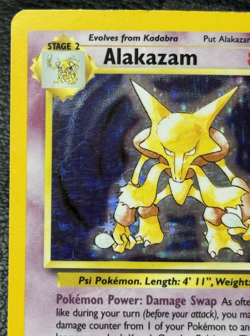 Alakazam 1/102 - Unlimited Holo Rare - Vintage Pokemon TCG: Base Set - MP/HP - Image 2