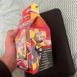 1x Pokemon Trading Card Game: Iono Premium Tournament Collection - Image 2