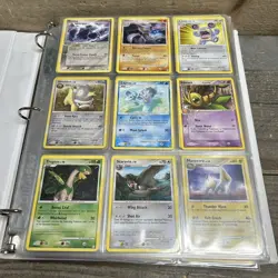 MIXED BINDER LOT OF POKEMON TCG CARDS - Image 3