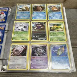 MIXED BINDER LOT OF POKEMON TCG CARDS - Image 4
