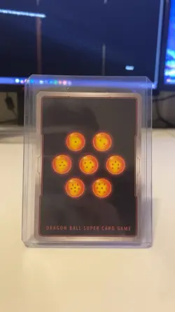 Dragon Ball Super Card Game Son Goku FD05-119 SCR 45000 Power Holo Double Strike - Image 2