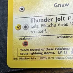 Pokemon Pikachu Card 58/102 Yellow Cheeks Base Set (MP) - Image 4