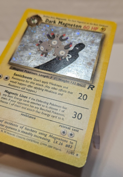 Dark Magneton 11/82 Holo Rare SWIRL Unlimited Team Rocket Pokemon 1265 - Image 2