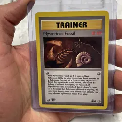 1st Ed Mysterious Fossil Non-Holo WOTC Pokemon Card 62/62 Fossil Set NM/MT Vtg - Image 1
