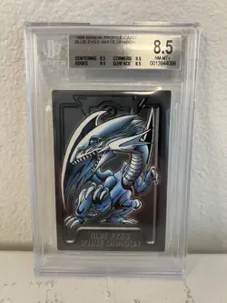 YUGIOH BANDAI DUEL SCENE BLUE EYES WHITE DRAGON & BLACK MAGICIAN SEQUENTIAL SET - Image 2