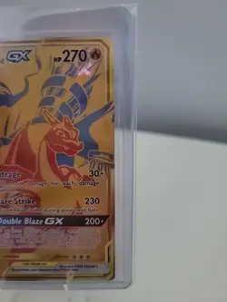 Pokemon Reshiram & Charizard GX Tag Team SM247 Promo Gold - Image 3