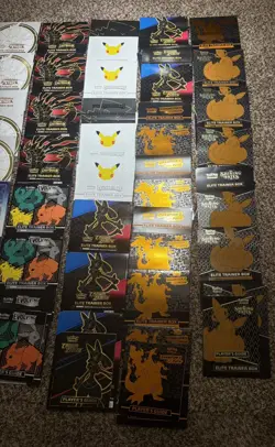 Pokemon TCG Player's Guide Lot of 41 Sword & Shield ETB Booklets & More - Image 2